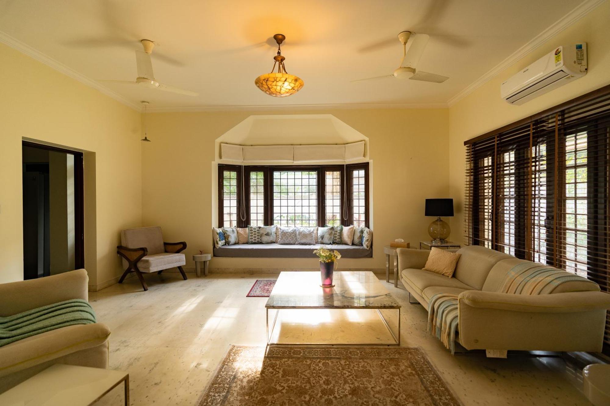 Luho 187 Bed and Breakfast Bangalore Buitenkant foto