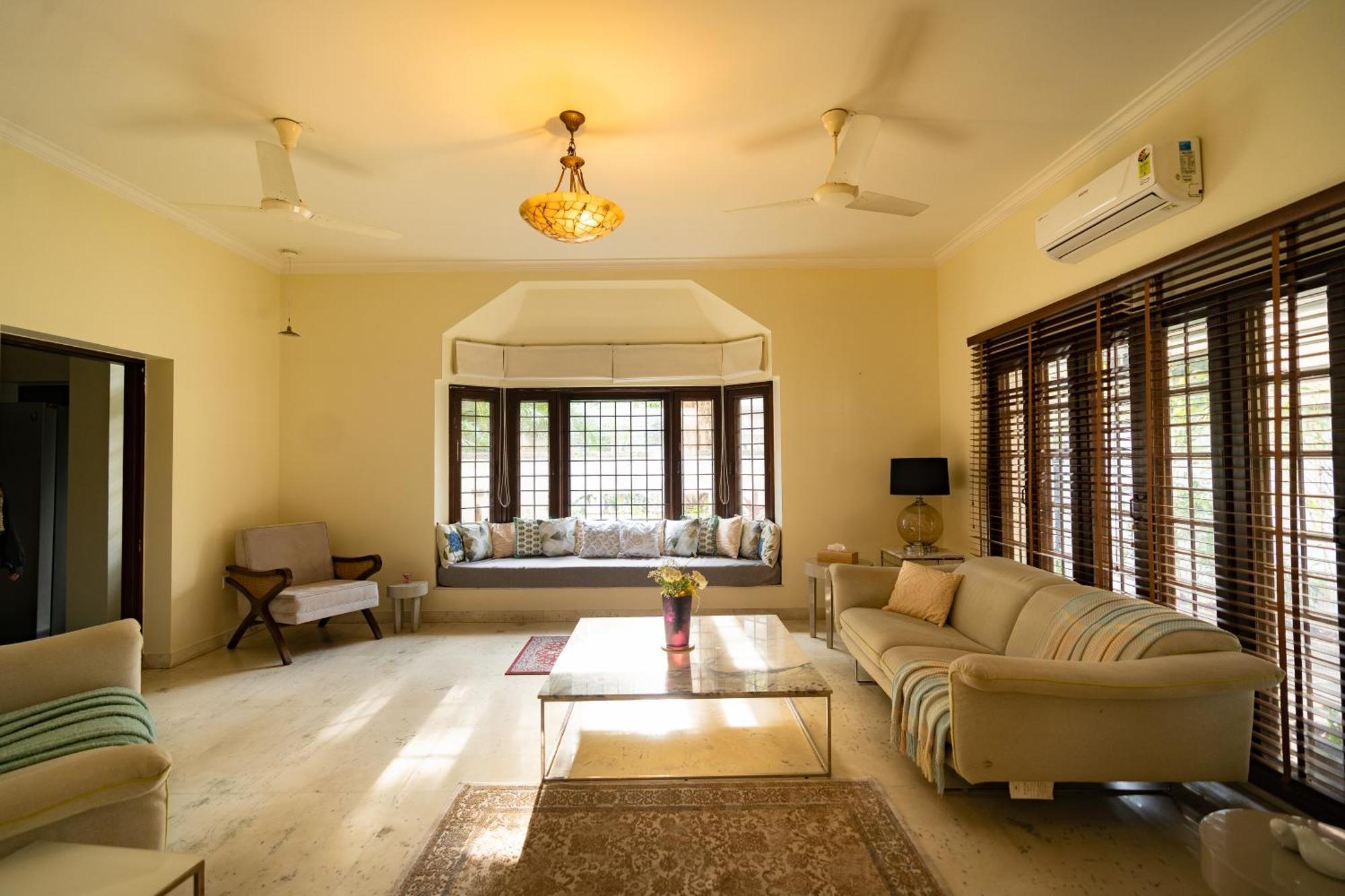 Luho 187 Bed and Breakfast Bangalore Buitenkant foto