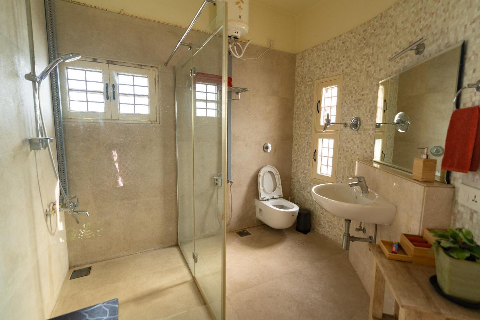 Luho 187 Bed and Breakfast Bangalore Buitenkant foto
