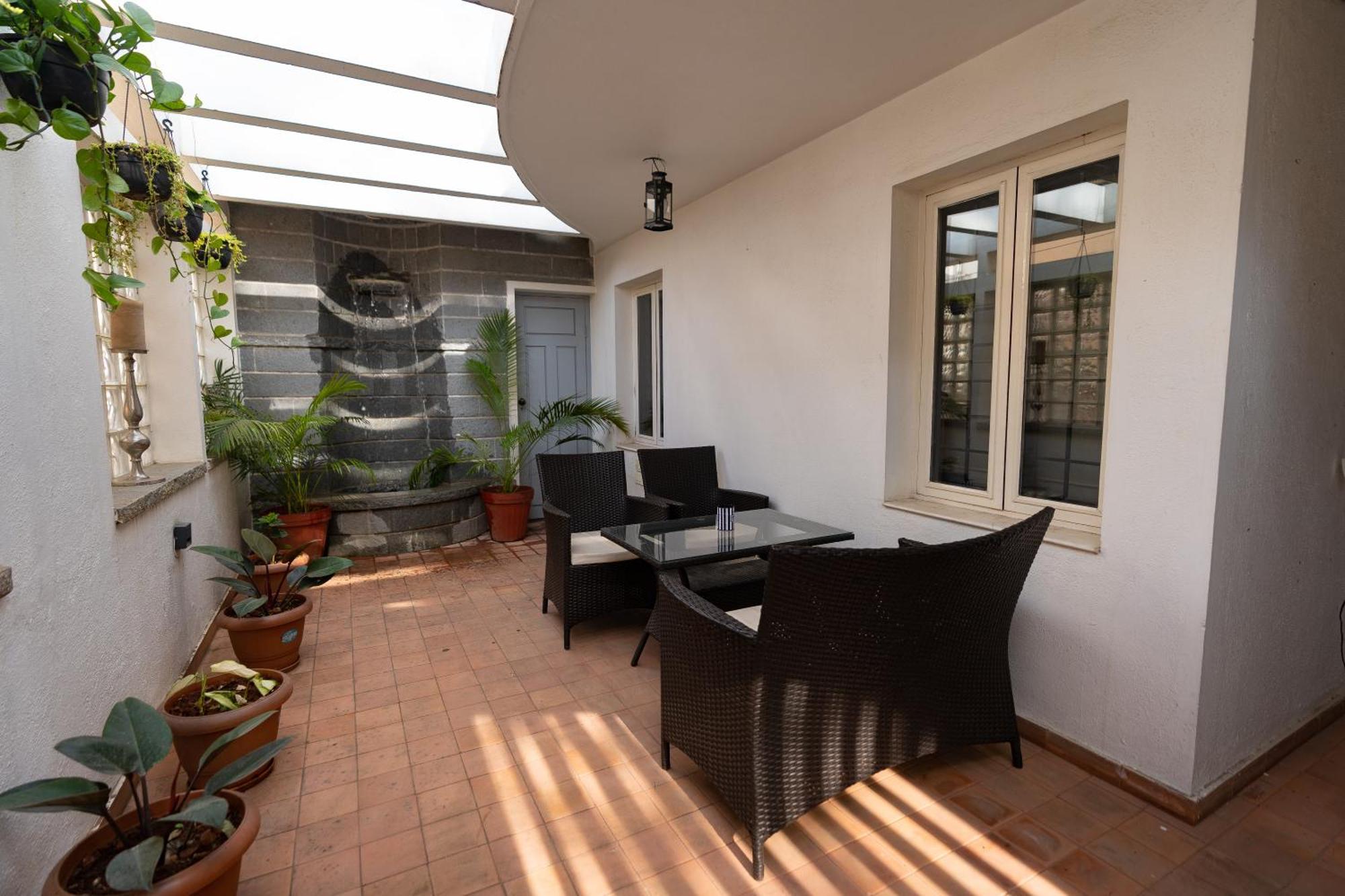 Luho 187 Bed and Breakfast Bangalore Buitenkant foto