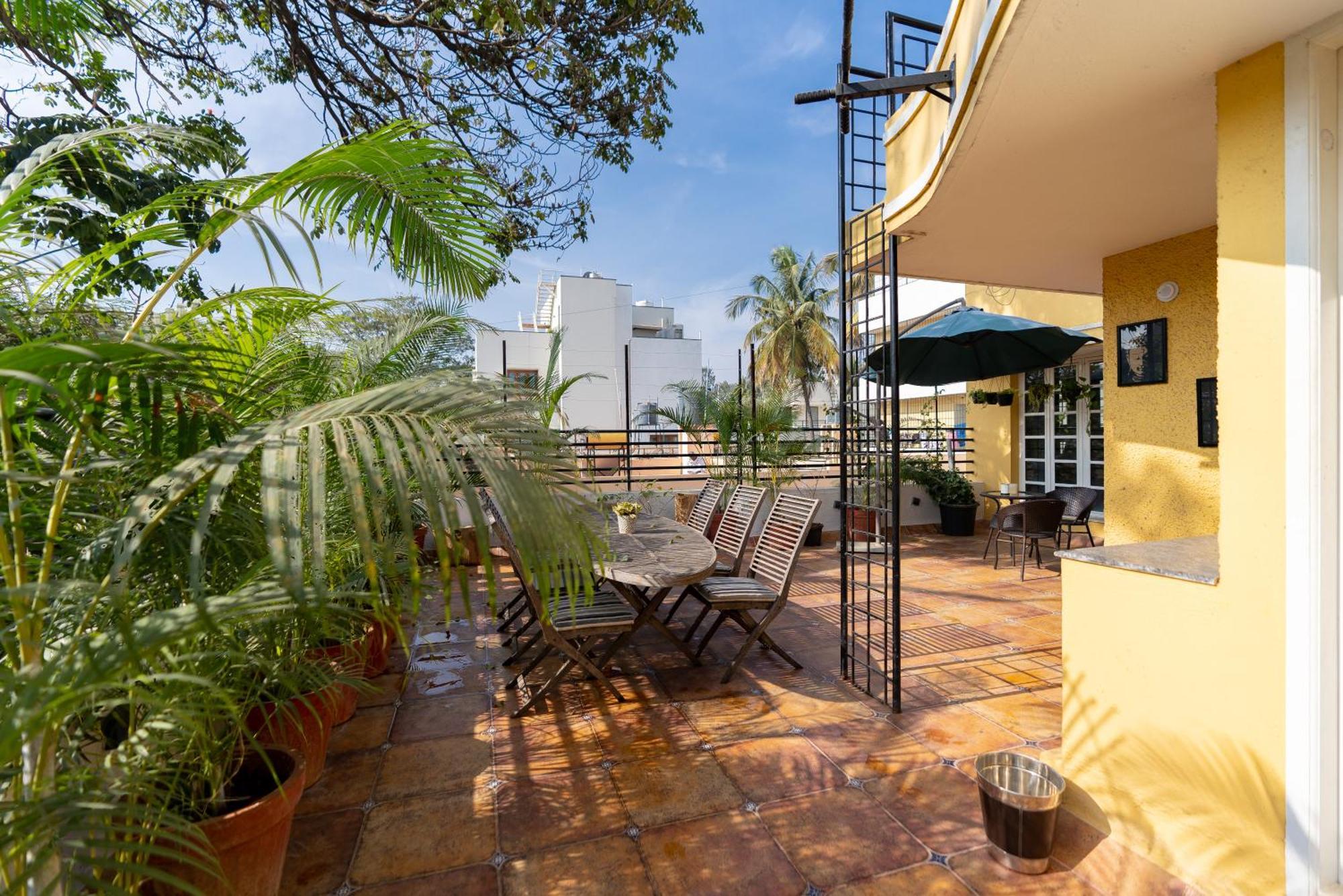 Luho 187 Bed and Breakfast Bangalore Buitenkant foto